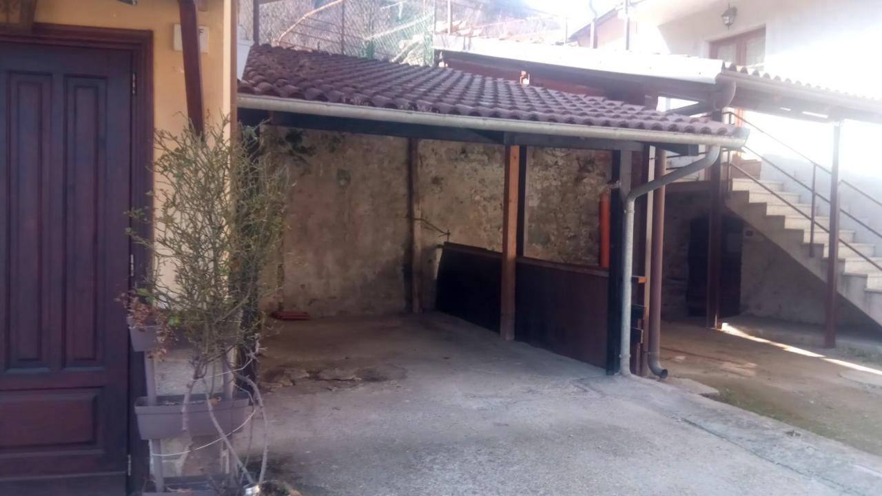 Casa Del Rustico, Indipendente Vista Sacra Con Dipinto Villa Caprie Bagian luar foto